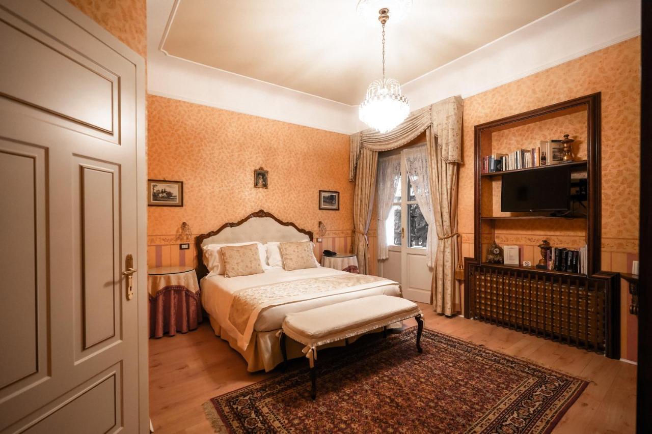 Отель Castello Di Spessa - Residenze D'Epoca Каприва-дель-Фриули Экстерьер фото