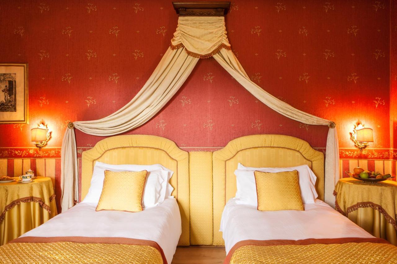Отель Castello Di Spessa - Residenze D'Epoca Каприва-дель-Фриули Экстерьер фото