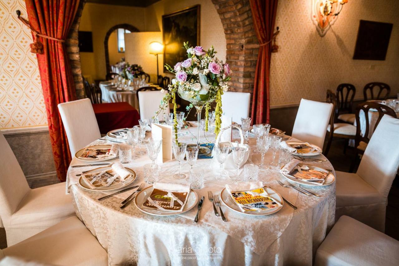 Отель Castello Di Spessa - Residenze D'Epoca Каприва-дель-Фриули Экстерьер фото